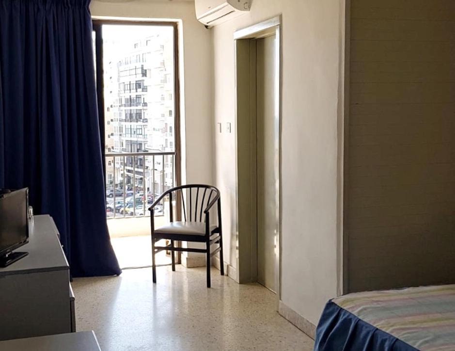 Roma Hotel Sliema Luaran gambar